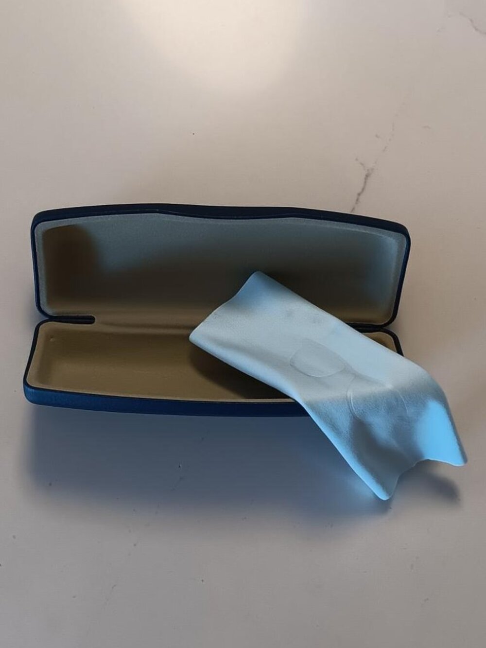 COLE HAAN Eyeglass or Sunglass Hard Shell Case Blue NEW